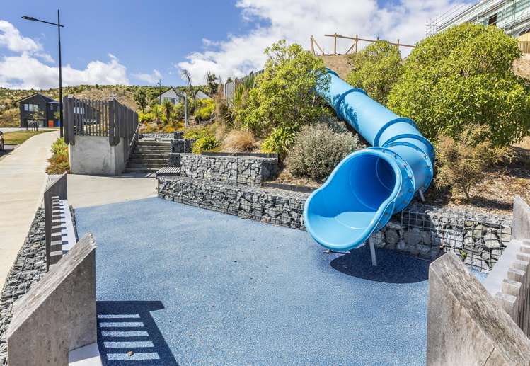 30 Bee Lane Whitby_23