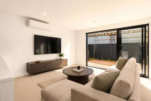2 & 3/10 Sydney Street Spreydon_4