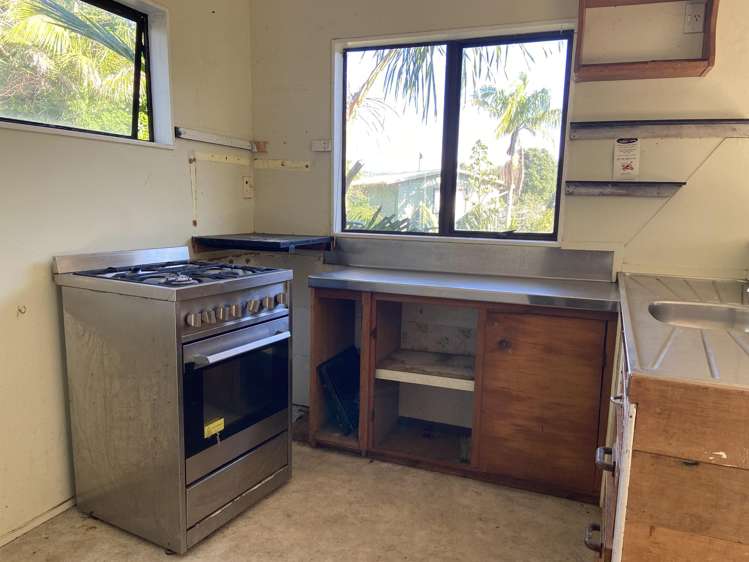 6 Tui Street Ahipara_34