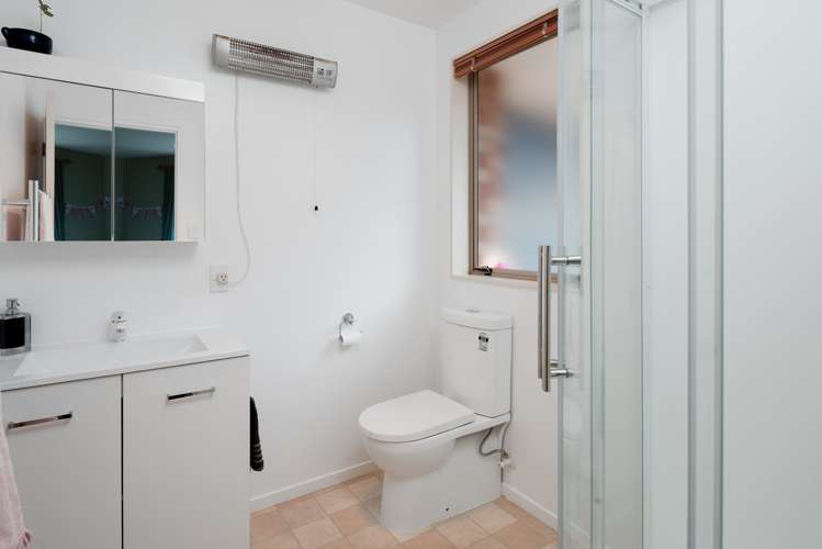 3 Houghton Crescent Redwoodtown_10