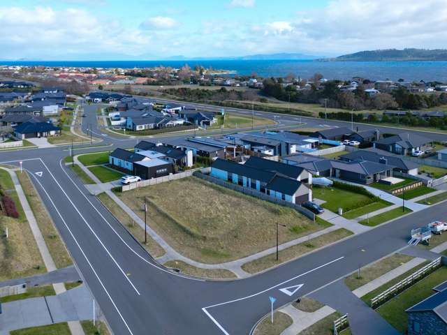 3 Tuapapa Road Wharewaka_4