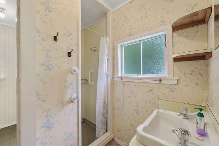 9 Leese Street Taumarunui_13