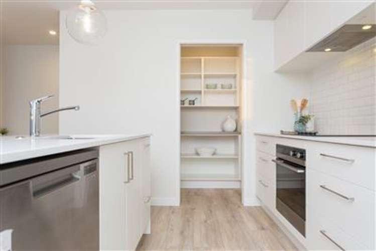 41 Saint Pauls Drive Brookfield_11