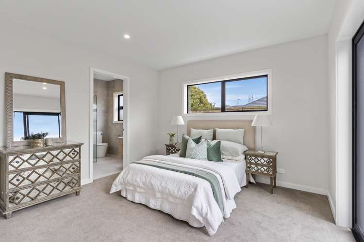 13b Gulf Crest Bucklands Beach_12