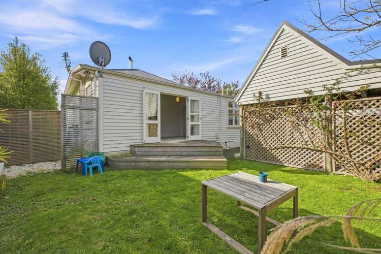 124 Edward Avenue Edgeware_10