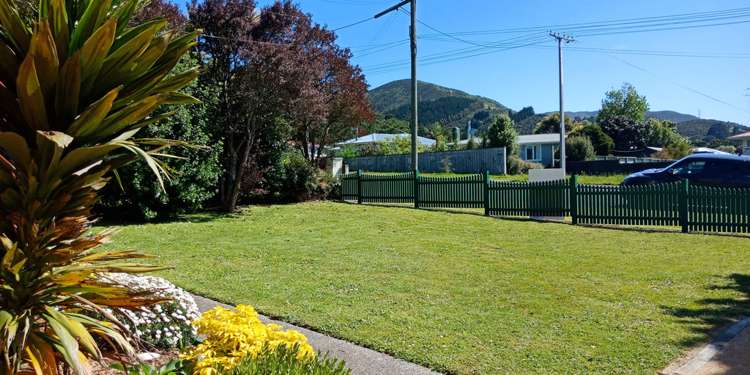 16 Harrison Street Featherston_13
