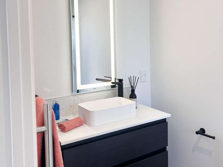 37 Candlesticks Crescent Lincoln_11