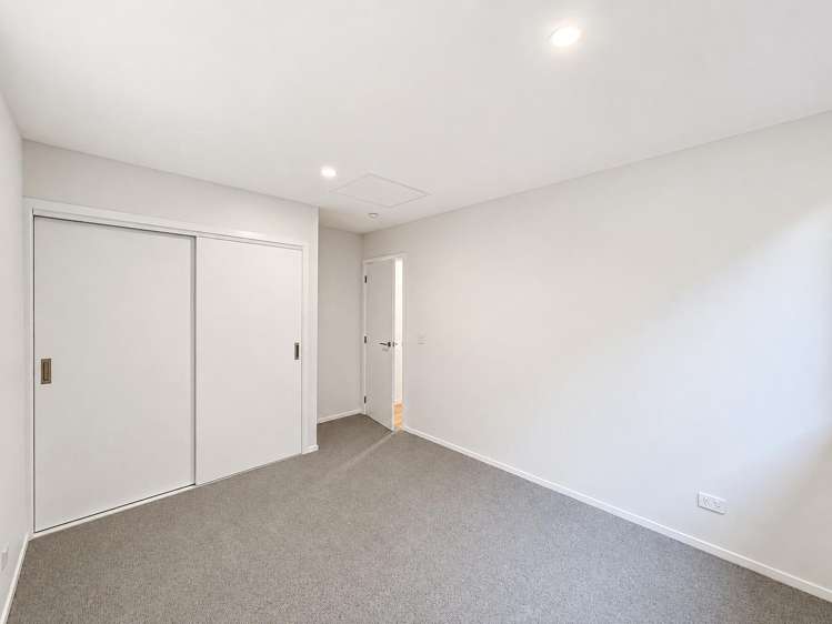 unit a/12 Metzger Road Jack's Point_6