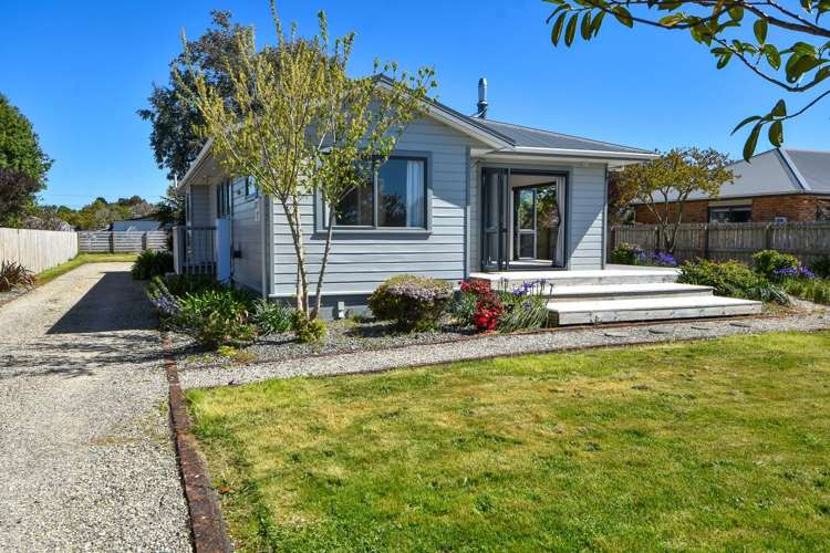 23 Charles Street Carterton_21