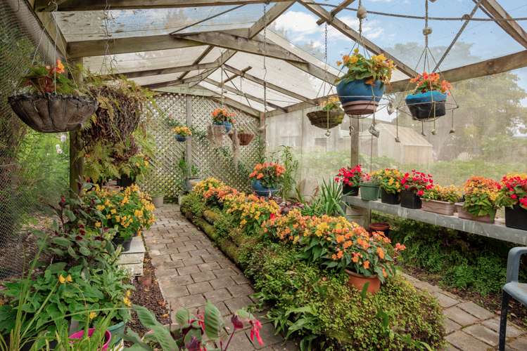 19 Richardson Avenue Burleigh_21