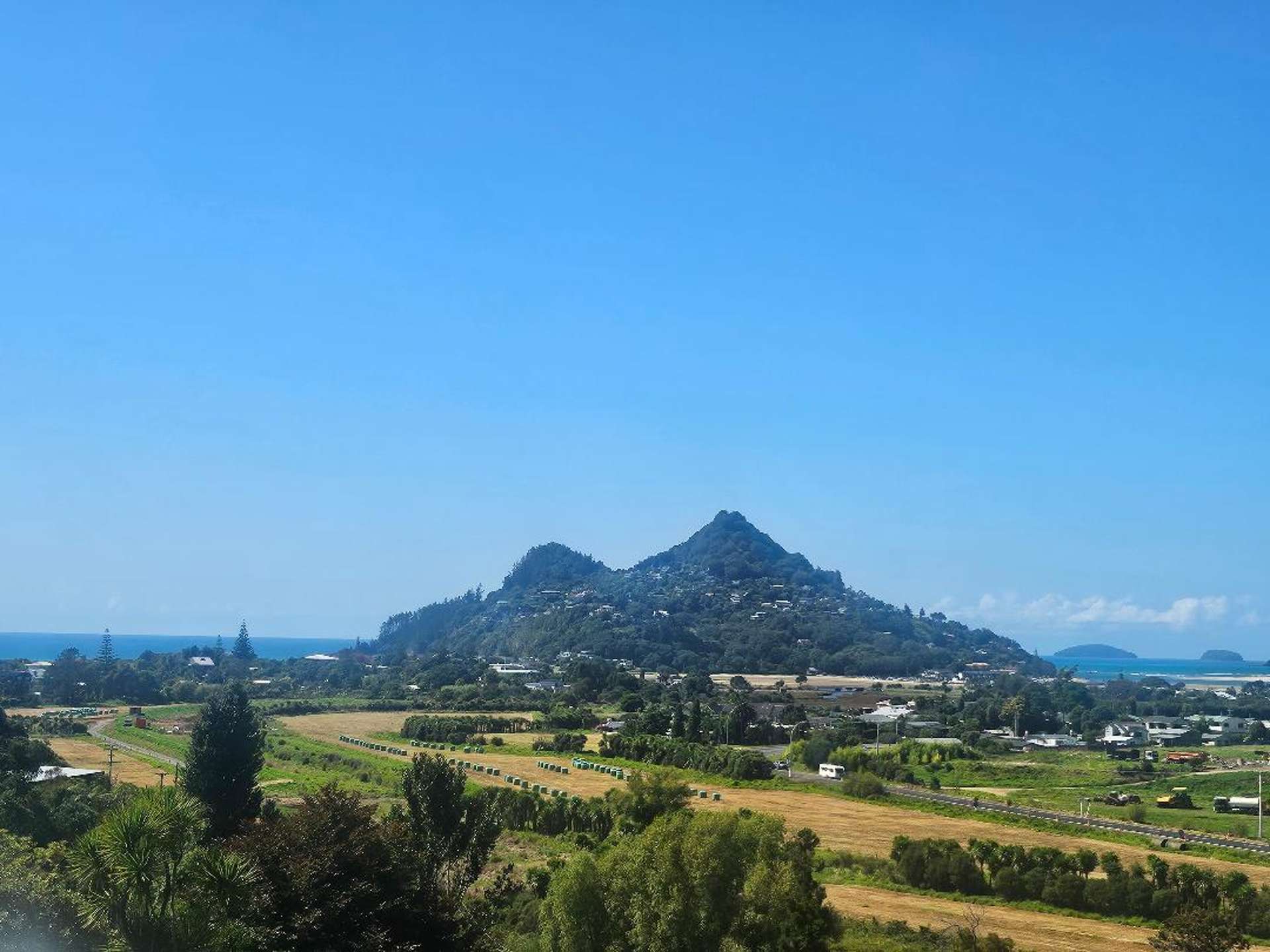 10A Ocean Beach Road Tairua_0