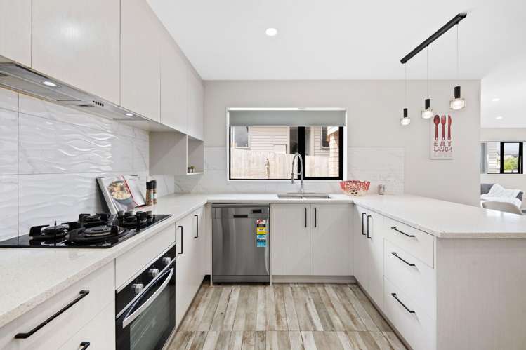 103a Beaumonts Way Manurewa_13