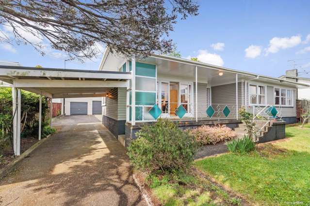 138 Kitchener Road Pukekohe_2