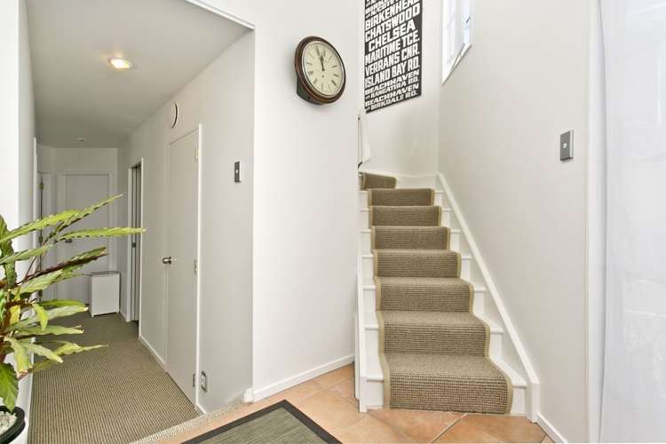 3/12 Wernham Place Northcote_11