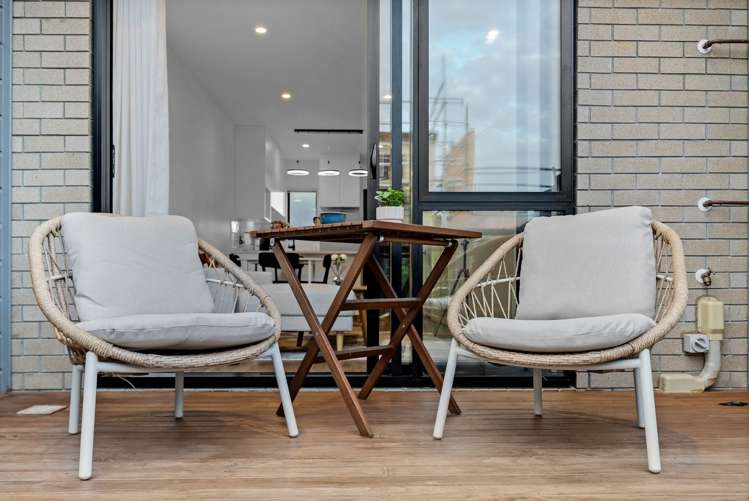 3 Kiato Lane Flat Bush_6