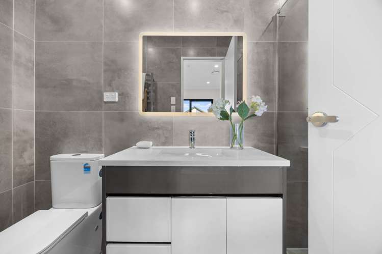 9 Tuwai Crescent Opaheke_18