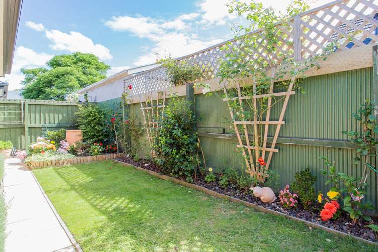 2/85 Yaldhurst Road Sockburn_10