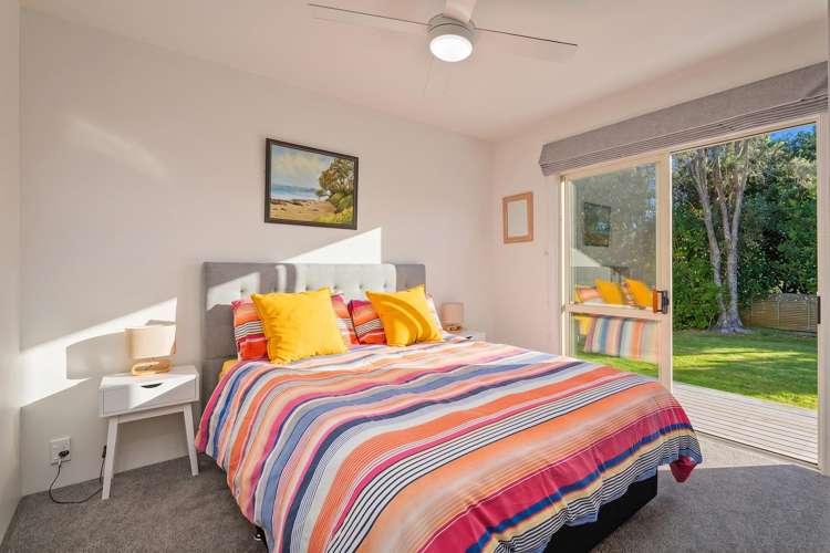 11 Martin Place Cooks Beach_9
