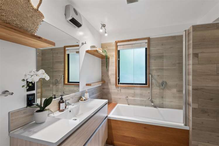 9a Whareora Terrace Cashmere_12