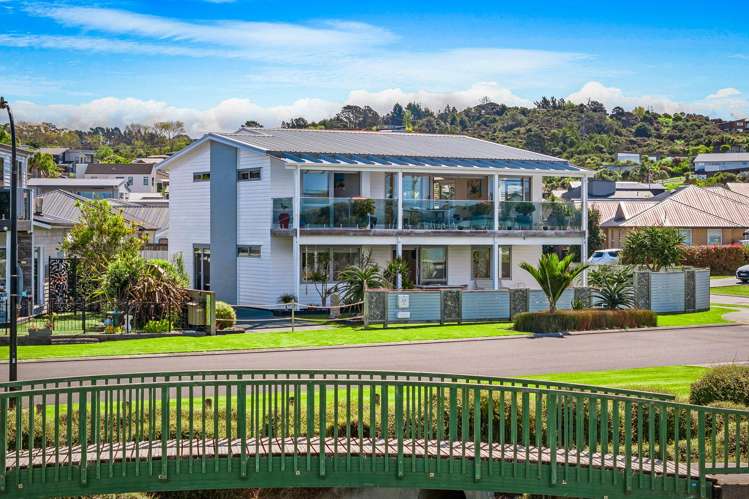 29 Schooner Avenue Snells Beach_8