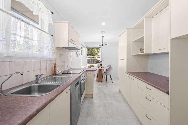 61 Advene Road Cockle Bay_9