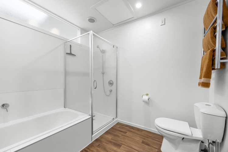 4 Glengarry Road Glen Eden_9