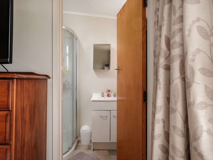 2/10 Queens Road Elgin_10