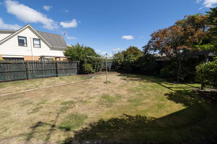 51 Kelvin Crescent Allenton_17