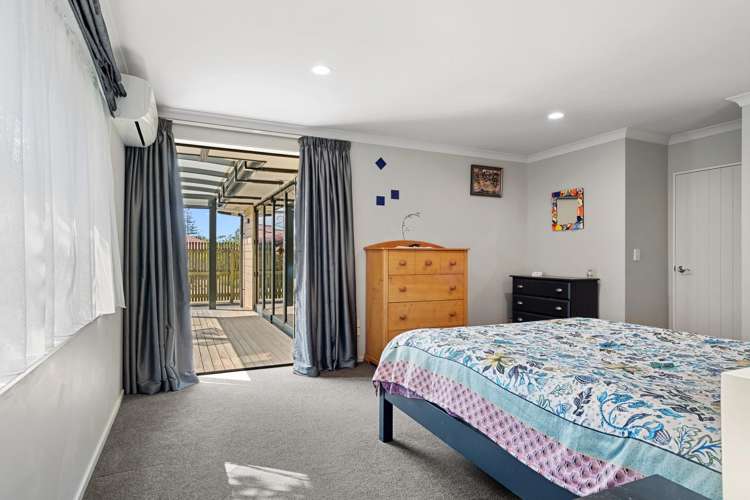 15 Kingsford Drive Stoke_10