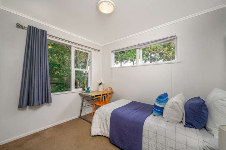 17 Freyberg Place Howick_10