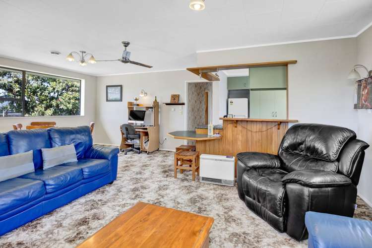 13 Flint Road West Stratford_7