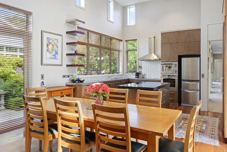 33 Wroxton Terrace Merivale_13