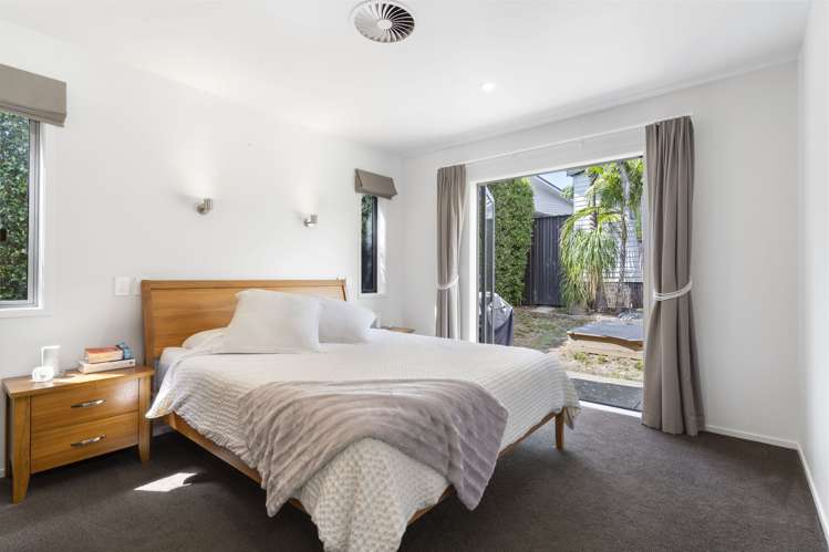 54 Tahapa Crescent Meadowbank_13