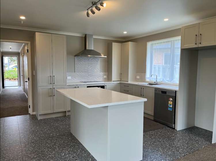 12 Sea dune place Ruakaka_7