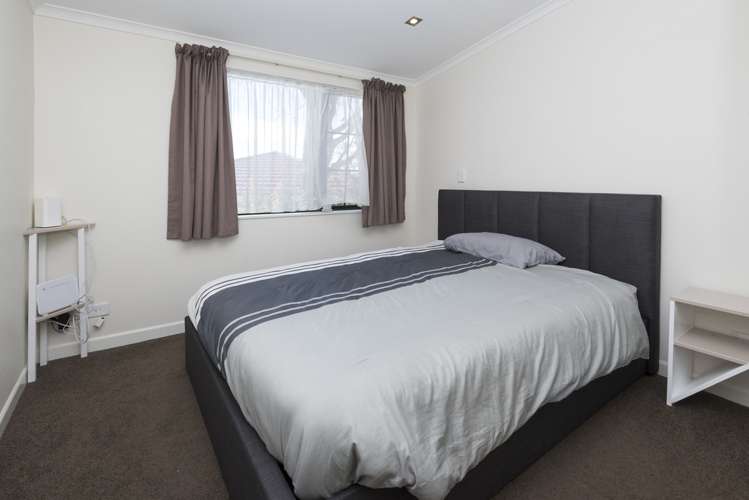 66a Bradbury Road Botany Downs_11