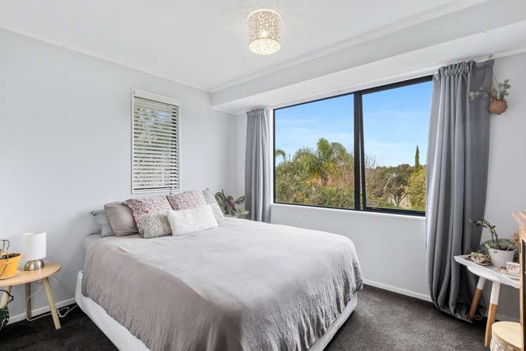 11 Donald Street Stanmore Bay_13