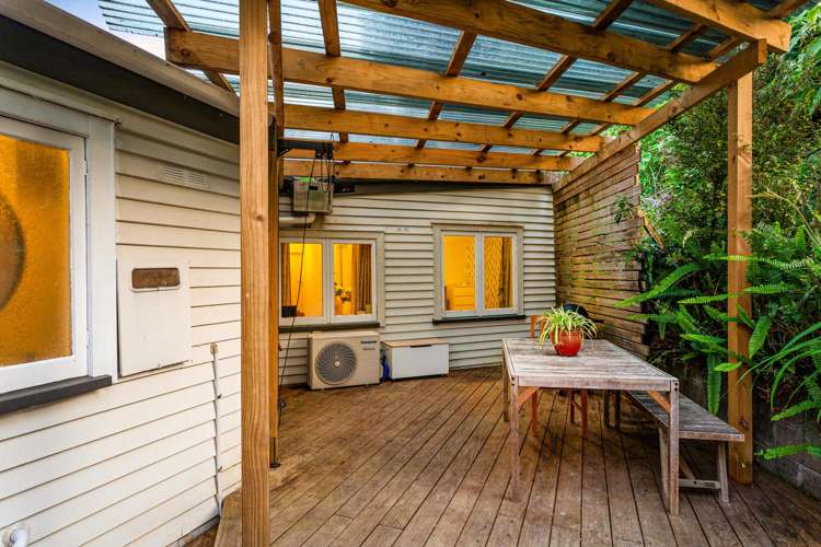 61 Western Road Laingholm_22