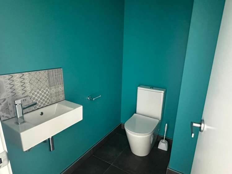 332/1 Layard Street 10016_5