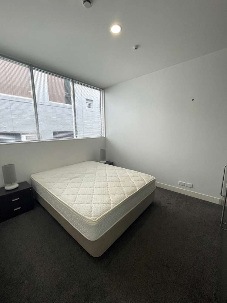 2a/10 Fisher-Point Drive Auckland Central_5