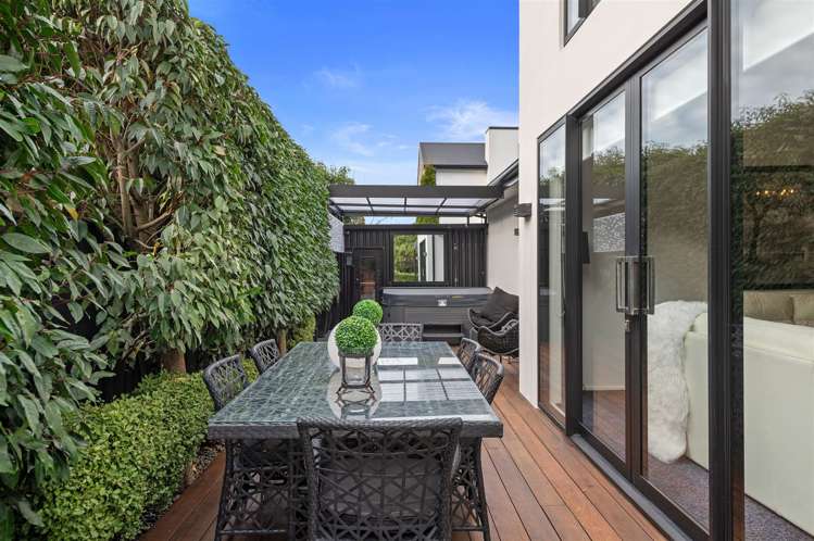 22a Rivers Edge Northwood_36