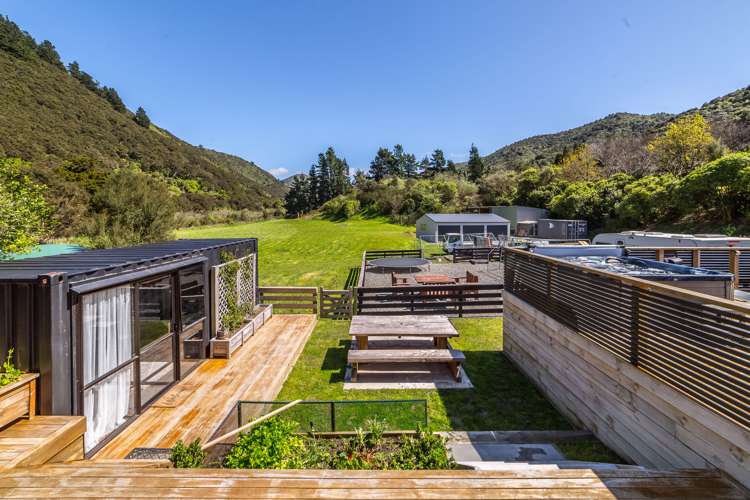 766 State Highway 2 Featherston_17