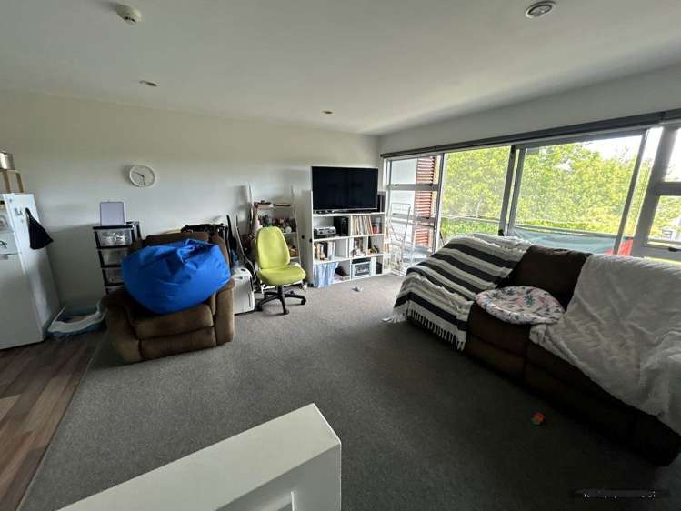 B6/13 Lovell Court Albany_2