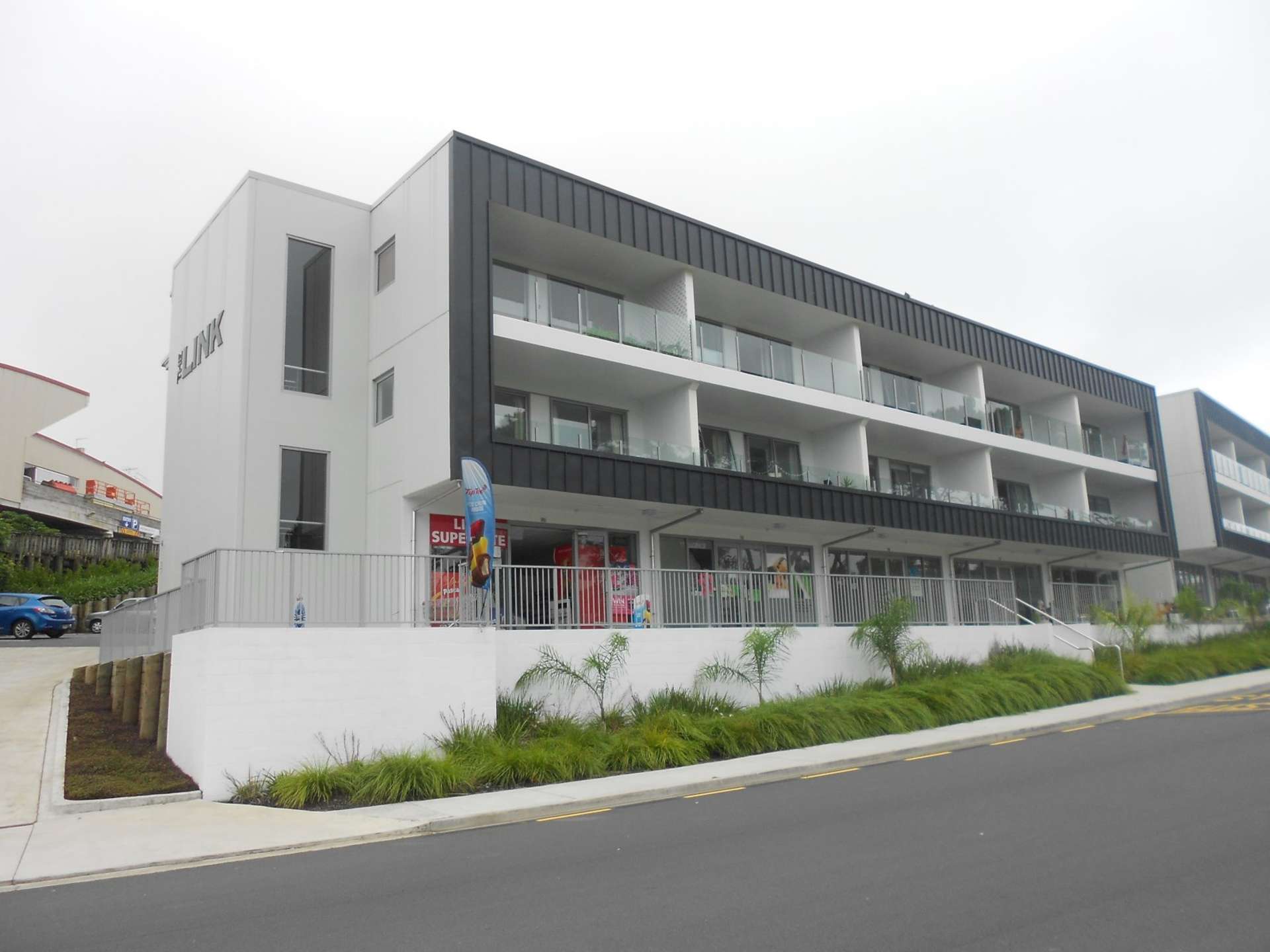 102/17 Link Crescent Stanmore Bay_0