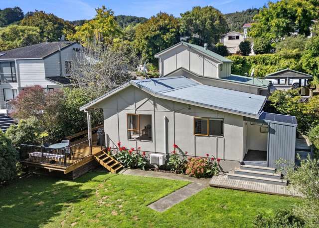 5b Taunton Way Pinehaven_2