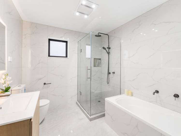 46a & 46b Woodford Avenue Henderson_18