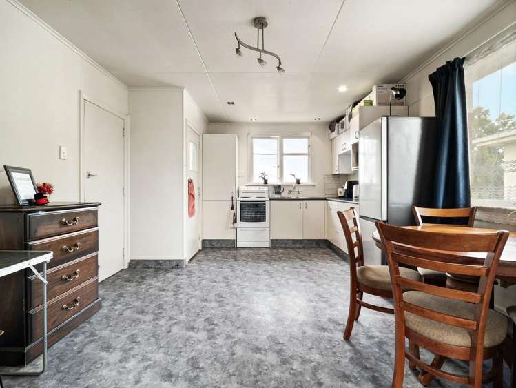 143 Main Road Fairfield_5