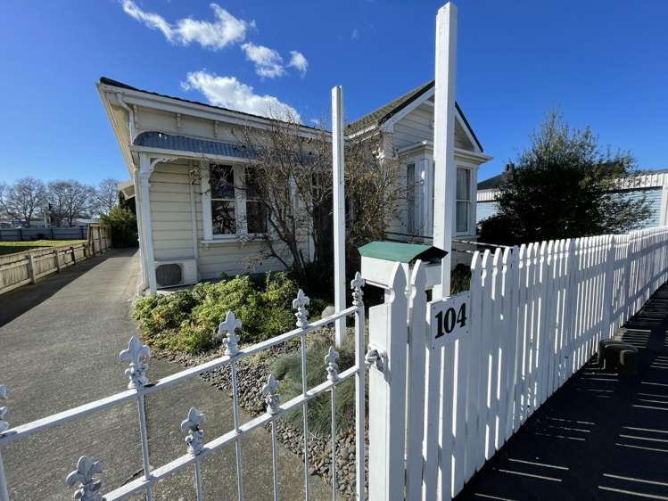 104 Wellesley Road_0