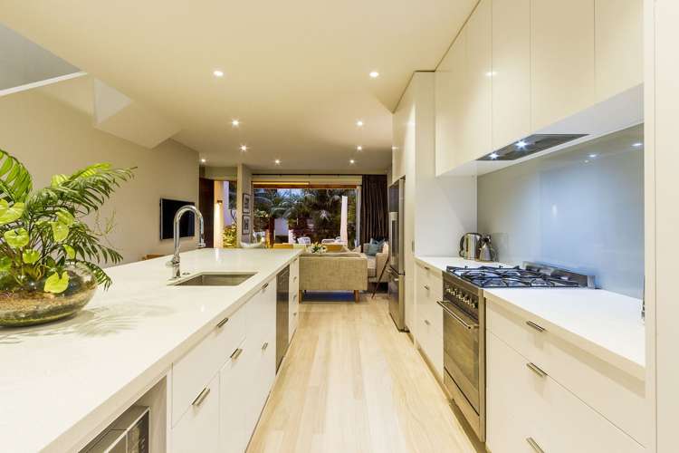 2/7 Killarney Street Takapuna_17