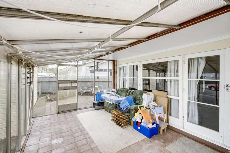 20 Warwick Crescent Taradale_10