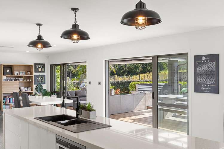 583 State Highway 16 Kumeu_15